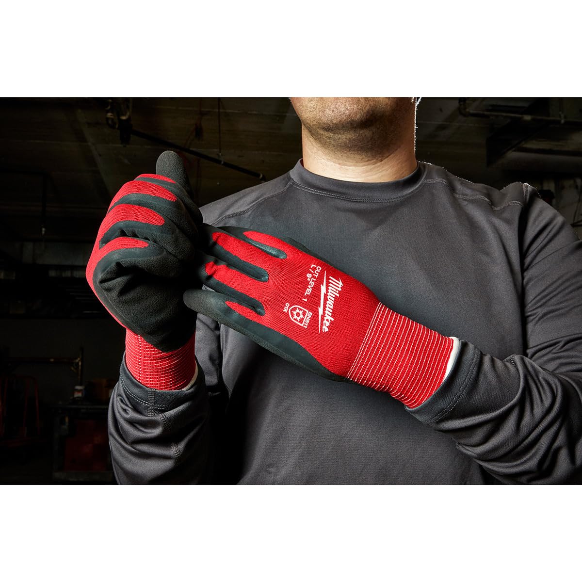 MILWAUKEE Cut Level 1 Insulated Gloves -